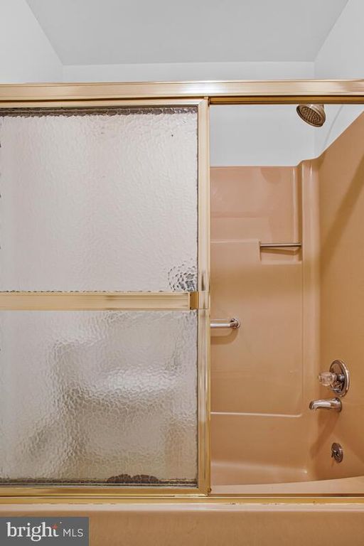 Image 31 of property listing at 11450 HIGH HAY DR, Columbia, MD 21044