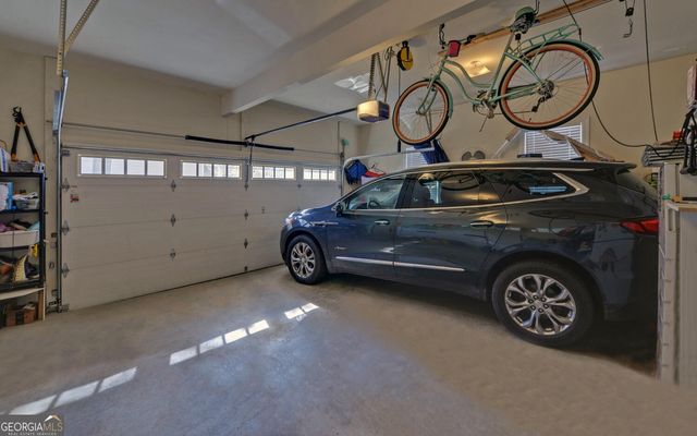 6332 Chestnut Hill Road, Flowery Branch, GA 30542