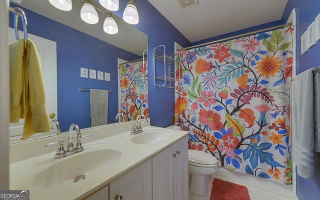 6332 Chestnut Hill Road, Flowery Branch, GA 30542