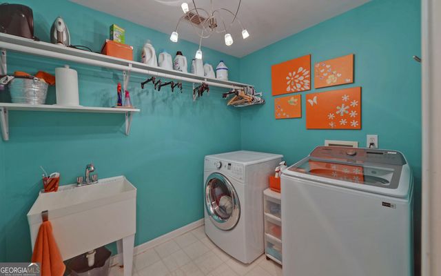 6332 Chestnut Hill Road, Flowery Branch, GA 30542