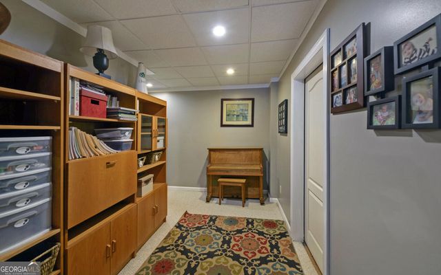 6332 Chestnut Hill Road, Flowery Branch, GA 30542