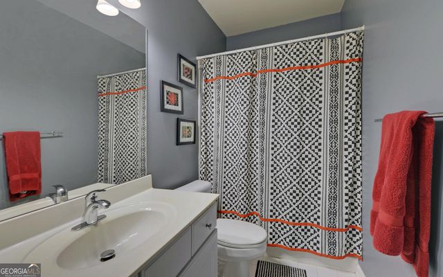 6332 Chestnut Hill Road, Flowery Branch, GA 30542