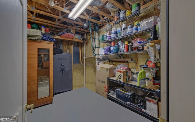 6332 Chestnut Hill Road, Flowery Branch, GA 30542