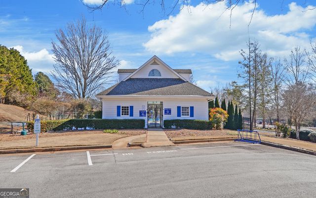 6332 Chestnut Hill Road, Flowery Branch, GA 30542