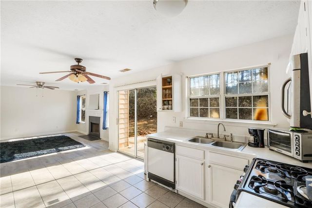 1401 Windmoor, Kennesaw, GA 30144