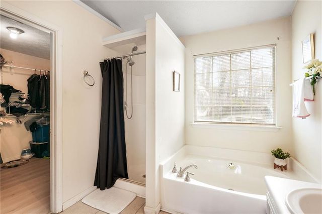 1401 Windmoor, Kennesaw, GA 30144