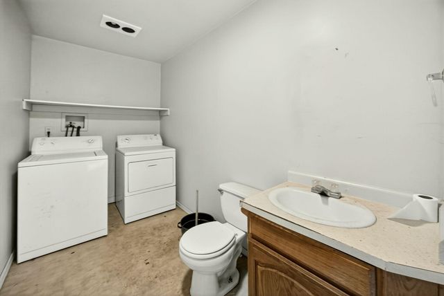 811 NW 5th Street, Grants Pass, OR 97526