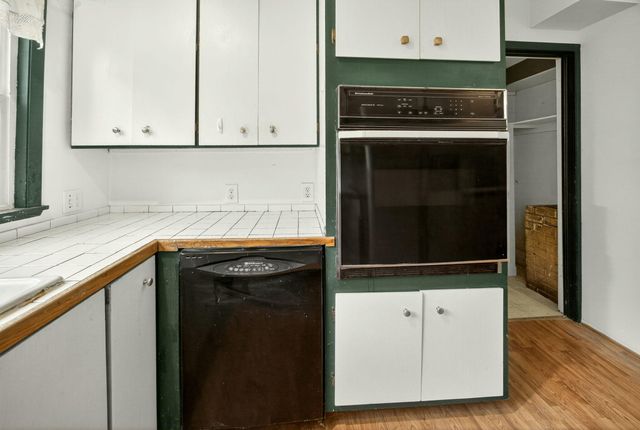 811 NW 5th Street, Grants Pass, OR 97526