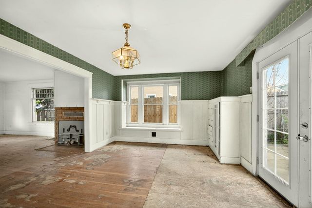 811 NW 5th Street, Grants Pass, OR 97526