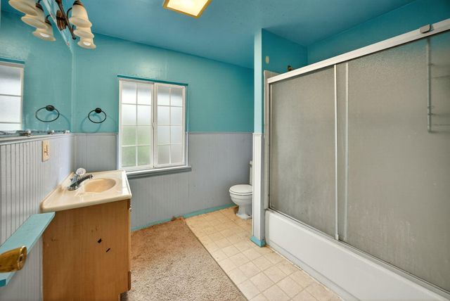 811 NW 5th Street, Grants Pass, OR 97526