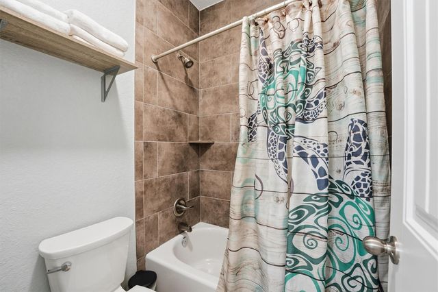 13102 John Reynolds Road, Galveston, TX 77554