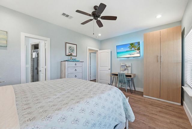 13102 John Reynolds Road, Galveston, TX 77554