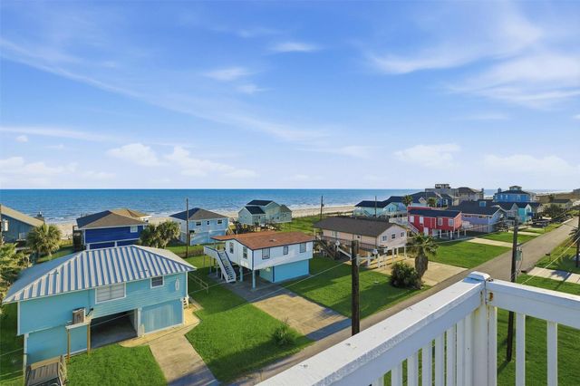 13102 John Reynolds Road, Galveston, TX 77554