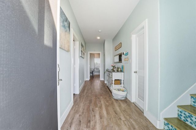 13102 John Reynolds Road, Galveston, TX 77554