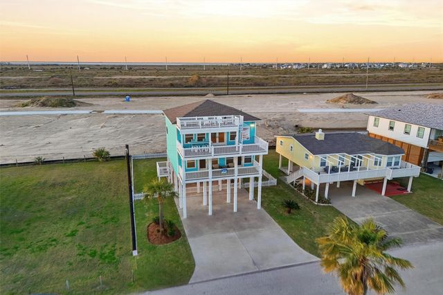 13102 John Reynolds Road, Galveston, TX 77554