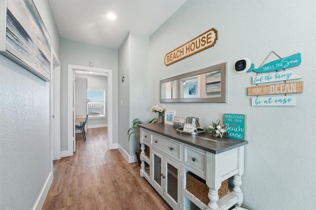 13102 John Reynolds Road, Galveston, TX 77554