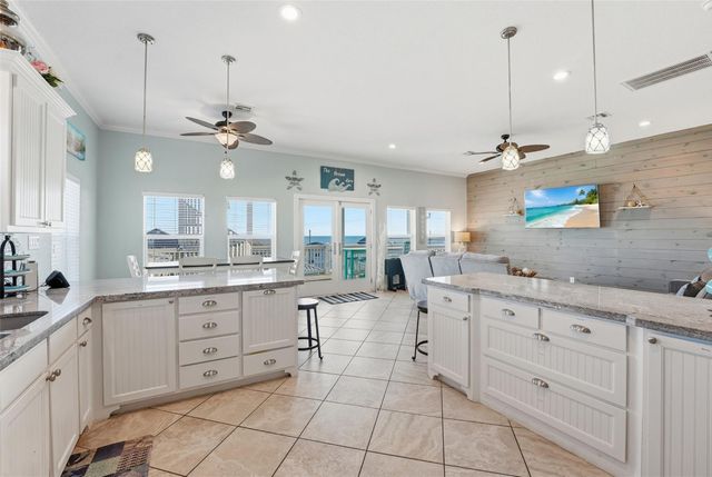 13102 John Reynolds Road, Galveston, TX 77554