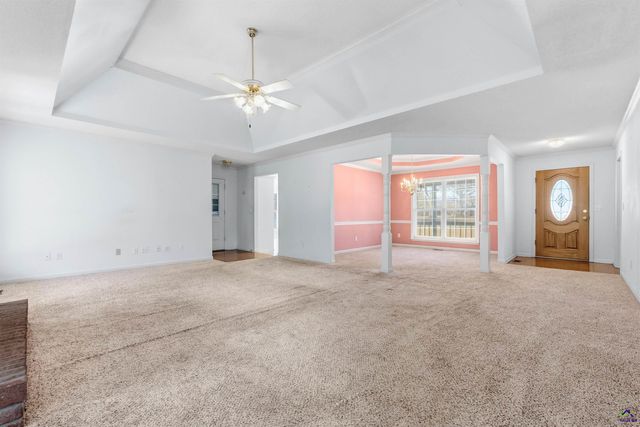 8278 Lower Thomaston Rd, Macon, GA 31022