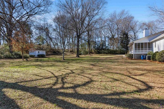 8278 Lower Thomaston Rd, Macon, GA 31022