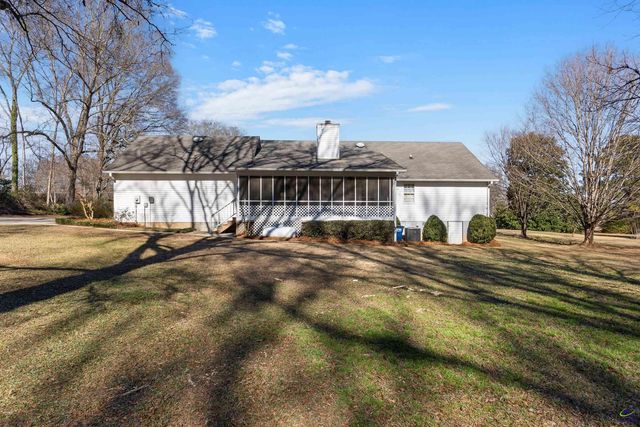 8278 Lower Thomaston Rd, Macon, GA 31022