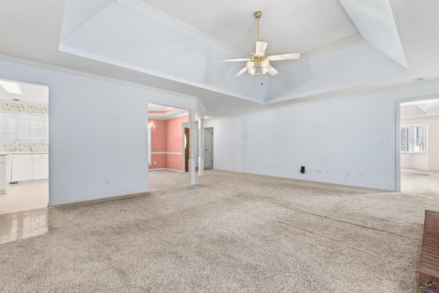 8278 Lower Thomaston Rd, Macon, GA 31022