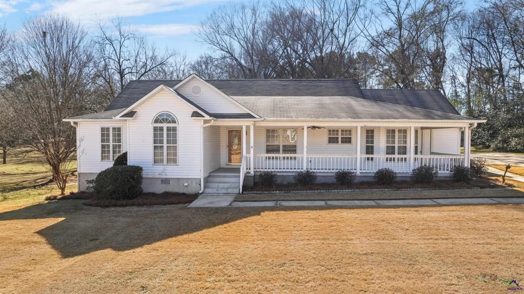 8278 Lower Thomaston Rd, Macon, GA 31022