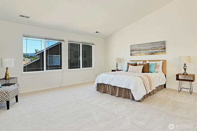 4313 NE 6th Court, Renton, WA 98059