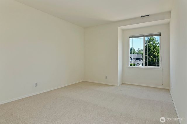 4313 NE 6th Court, Renton, WA 98059