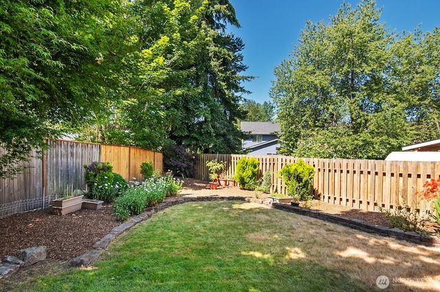4313 NE 6th Court, Renton, WA 98059