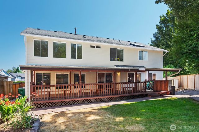 4313 NE 6th Court, Renton, WA 98059