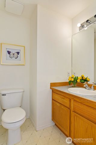 4313 NE 6th Court, Renton, WA 98059