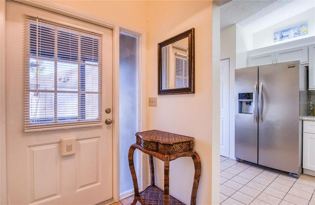 3180 CHARTER CLUB DRIVE B, Tarpon Springs, FL 34688