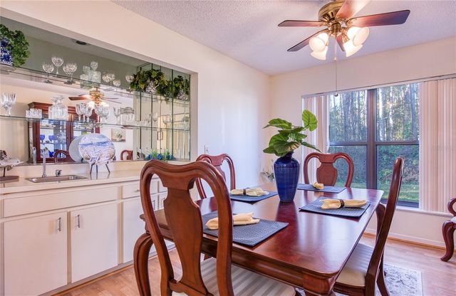 3180 CHARTER CLUB DRIVE B, Tarpon Springs, FL 34688