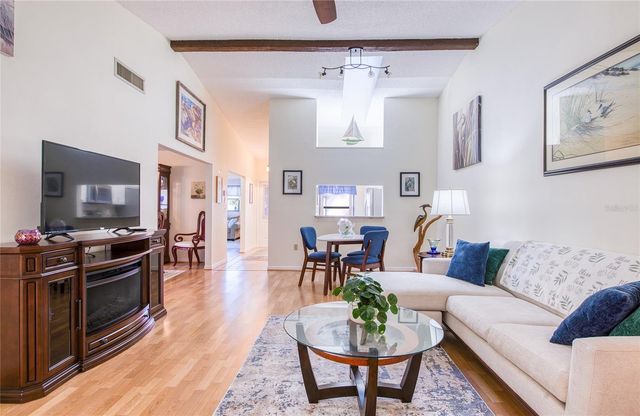 3180 CHARTER CLUB DRIVE B, Tarpon Springs, FL 34688