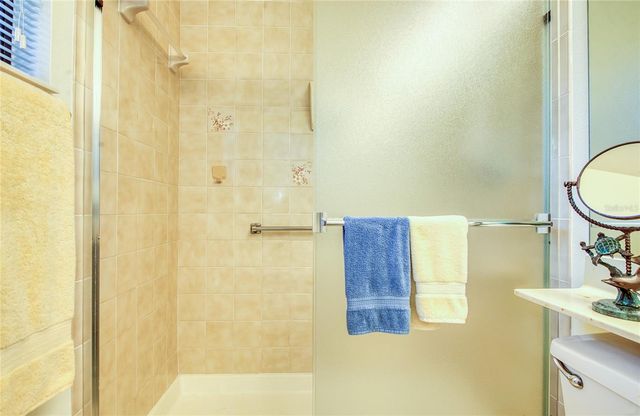 3180 CHARTER CLUB DRIVE B, Tarpon Springs, FL 34688