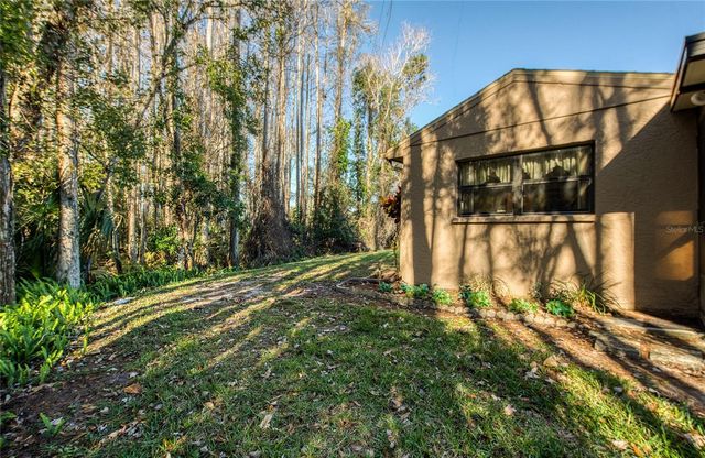 3180 CHARTER CLUB DRIVE B, Tarpon Springs, FL 34688