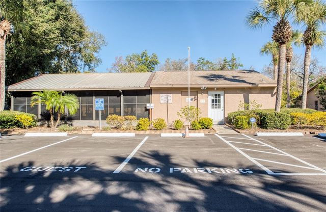 3180 CHARTER CLUB DRIVE B, Tarpon Springs, FL 34688