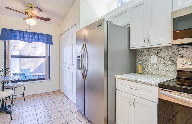 3180 CHARTER CLUB DRIVE B, Tarpon Springs, FL 34688