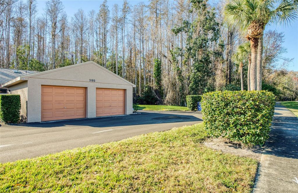 3180 CHARTER CLUB DRIVE B, Tarpon Springs, FL 34688