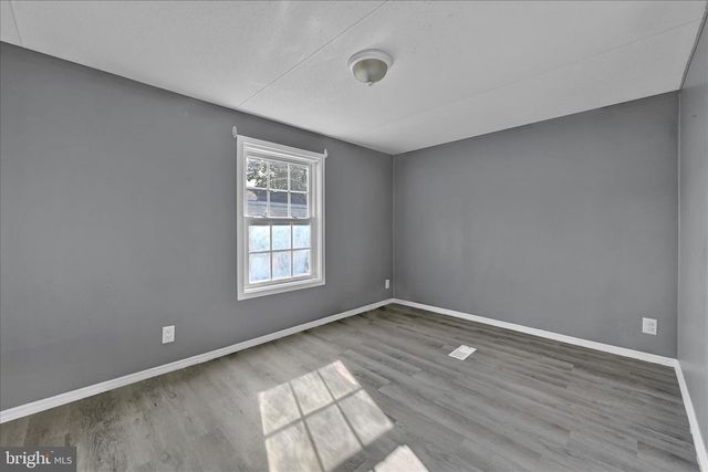 107 WHITE PINE AVE, Hamburg, PA 19526
