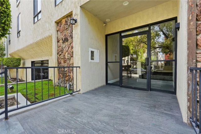 510 N Jackson Street 301, Glendale, CA 91206
