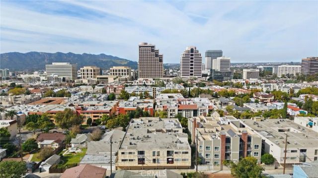 510 N Jackson Street 301, Glendale, CA 91206