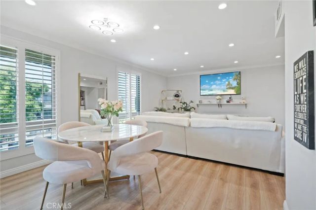 510 N Jackson Street 301, Glendale, CA 91206