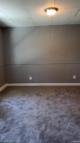 7128 Cherokee Avenue, Taylor, MI 48180
