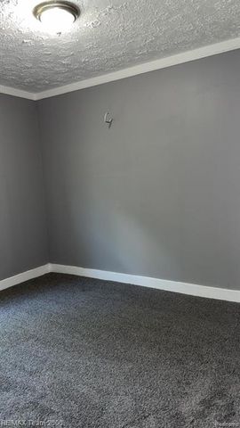 7128 Cherokee Avenue, Taylor, MI 48180
