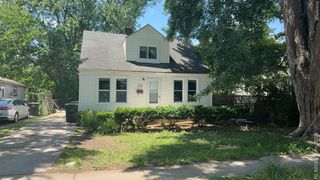 7128 Cherokee Avenue, Taylor, MI 48180