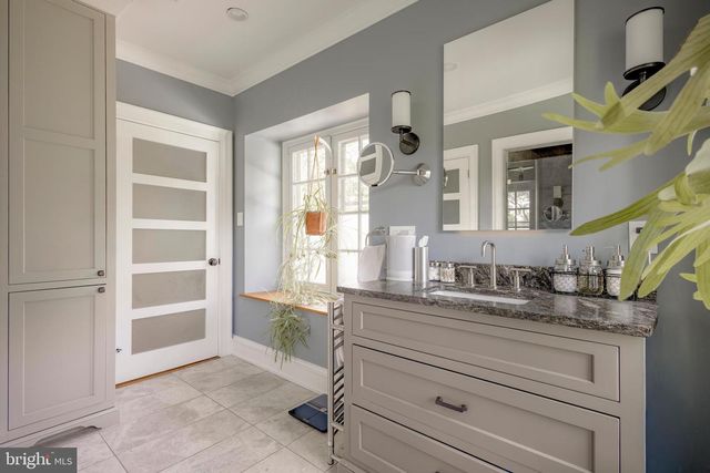 97 E BELLS MILL RD, Philadelphia, PA 19118