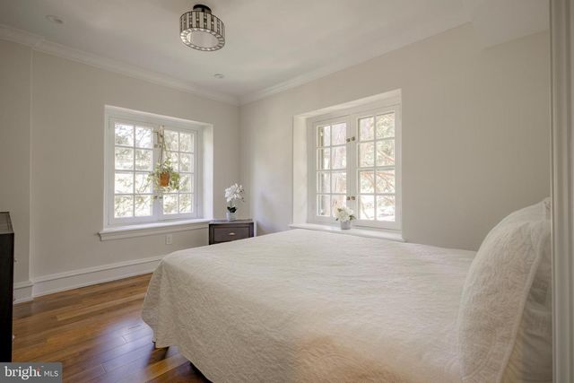 97 E BELLS MILL RD, Philadelphia, PA 19118