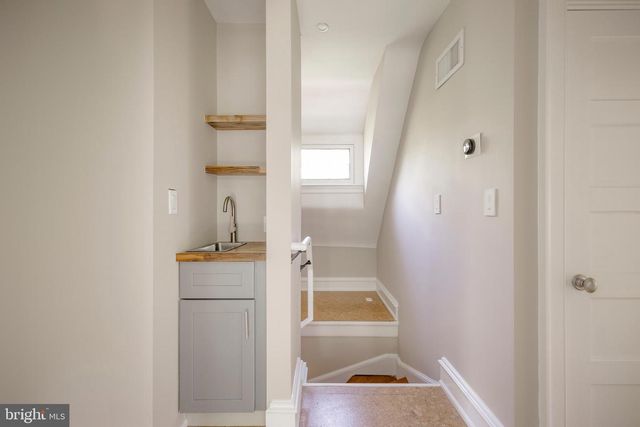 97 E BELLS MILL RD, Philadelphia, PA 19118