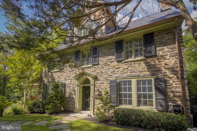 97 E BELLS MILL RD, Philadelphia, PA 19118